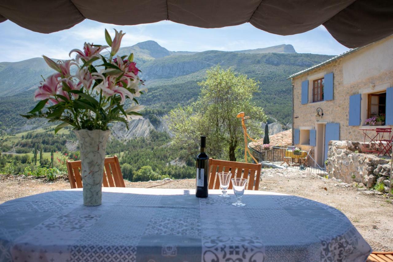 Gaia, Maison D'Hotes Verdon, Vue Feerique Blieux Zewnętrze zdjęcie
